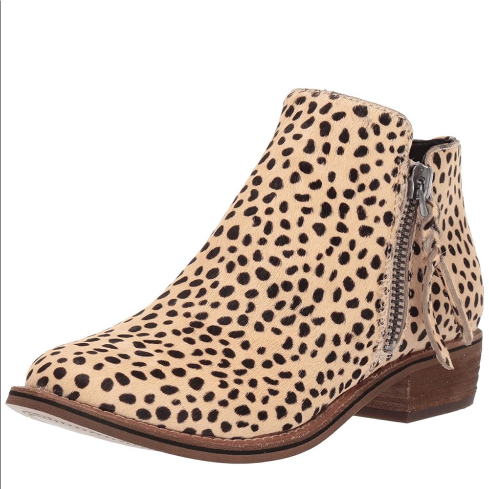 Ankle booties